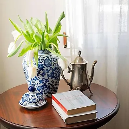 Colombo 4*